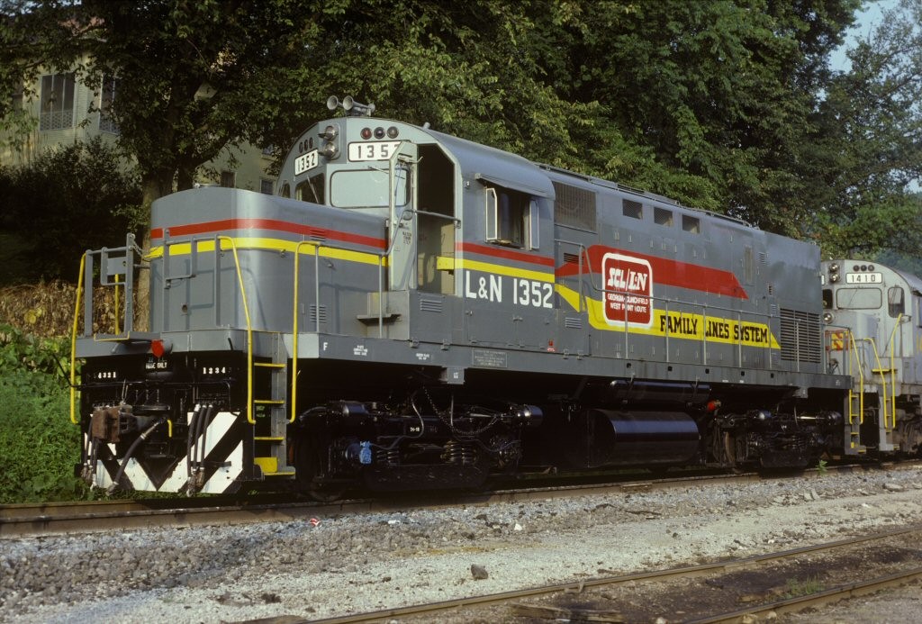 LN-1352-01-C420-Beattyville-KY-08231979-DavidHHamley.jpg